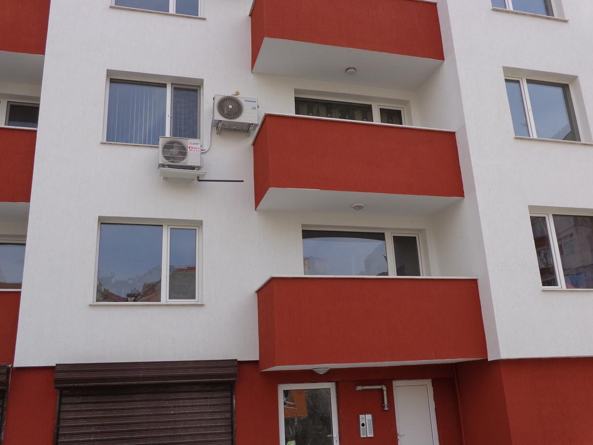 Apartment Moni Veliko Tarnovo Exterior photo